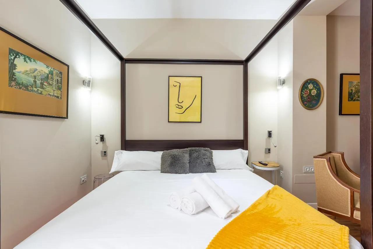 Hotel Albaicin Coin